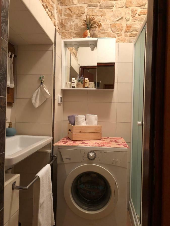 Teta Jana Apartamento Smoljanci Exterior foto